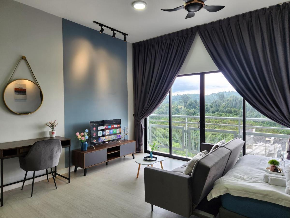 Taman Equine Comfy Studio#Greenery View#4 Pax#Aeon Mall Seri Kembangan Bagian luar foto