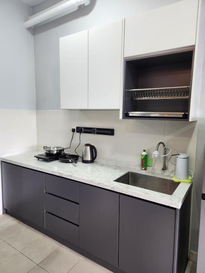 Taman Equine Comfy Studio#Greenery View#4 Pax#Aeon Mall Seri Kembangan Bagian luar foto