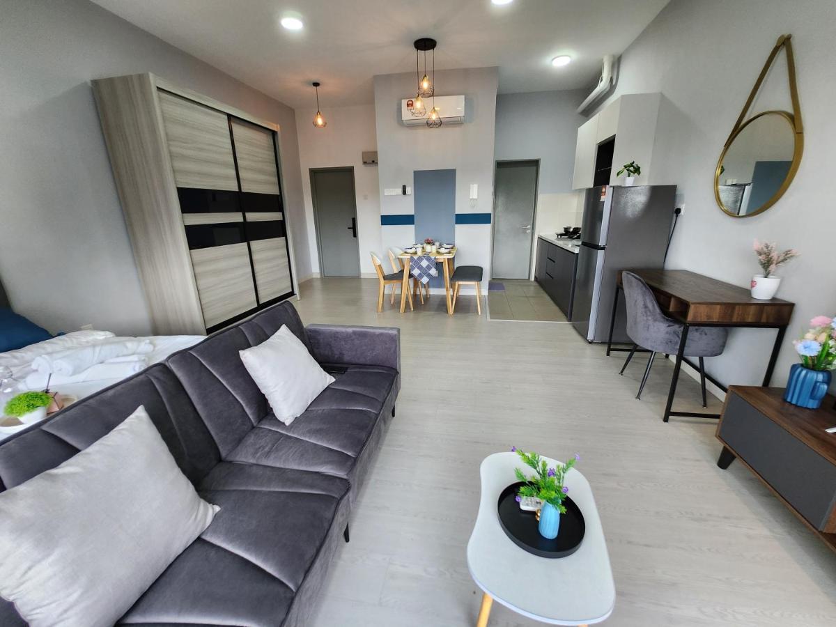 Taman Equine Comfy Studio#Greenery View#4 Pax#Aeon Mall Seri Kembangan Bagian luar foto